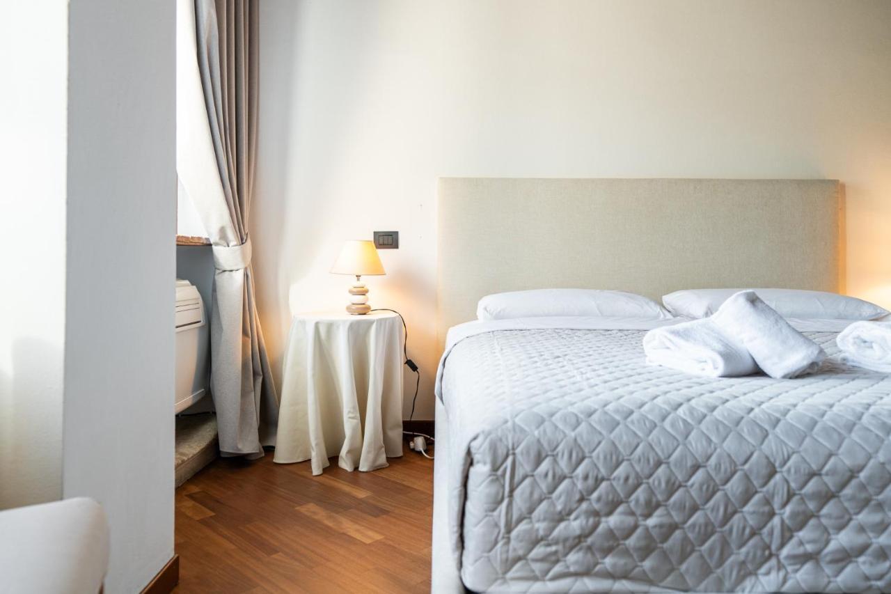 Domus Verona - Residenza Merici Exterior foto